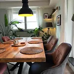 Wohlfuehloase Mit Pool, Kamin & Grosser Terrasse Erding
