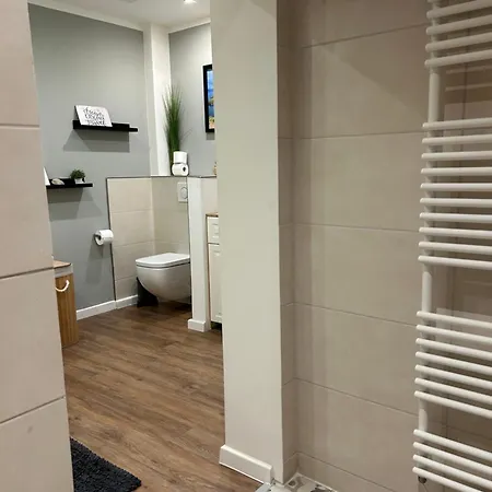 Apartamento Wohlfühloase Mit Pool, Kamin&großer Terrasse *