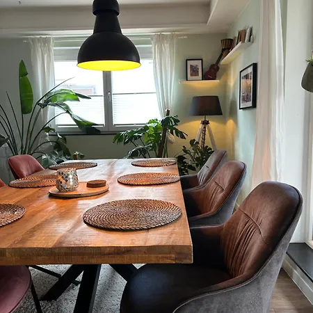 Wohlfühloase Mit Pool, Kamin&großer Terrasse Erding