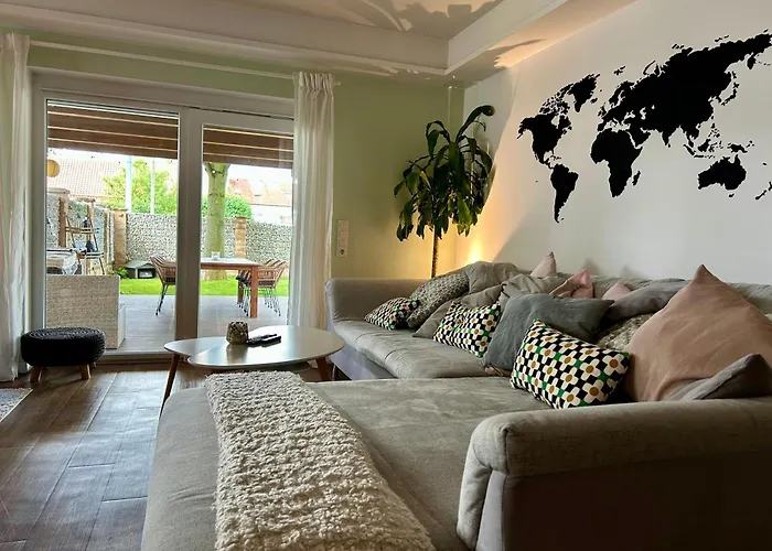 Wohlfuehloase Mit Pool, Kamin & Grosser Terrasse エルディング